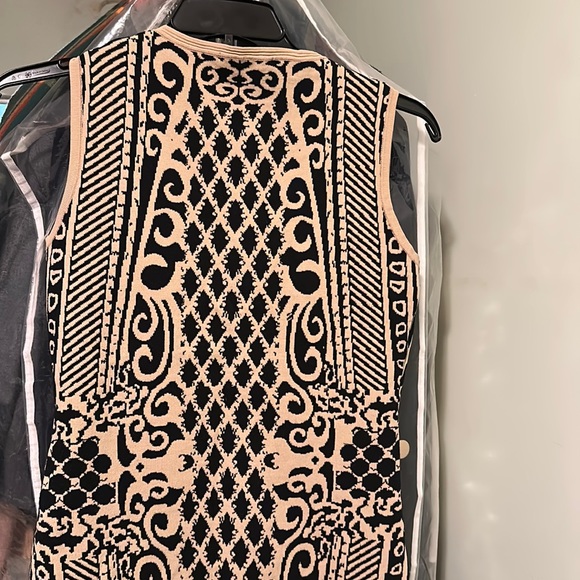 Sioni Women’s Sleeveless Bandage Bodycon Dress - Picture 6 of 6